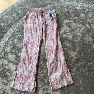 Junior/women’s Rewash wide legged pants